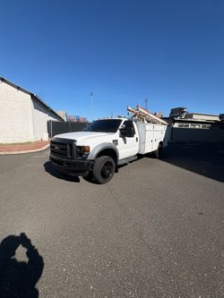 2009 f550 utility body ￼