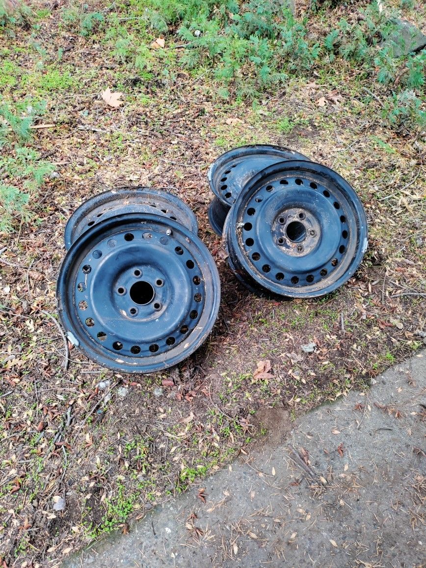 Winter 5  bolt steel Rims 16 X 16.5  114.3