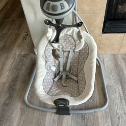 Graco Simple Sway Swing