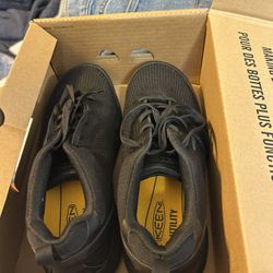 Like New keen Steel Toes 10D