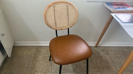 Light Brown wood four chair table