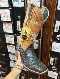 Men’s Boots