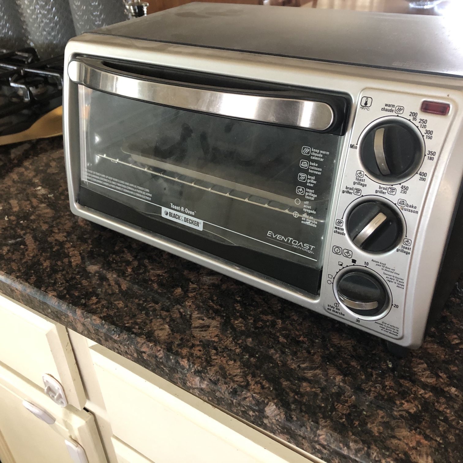 Black & Decker Toast R Oven for Sale in El Paso, TX - OfferUp