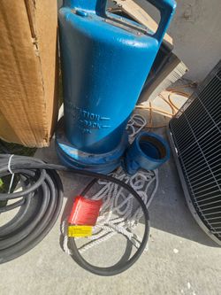 Submerged pump