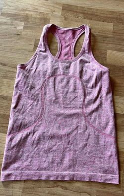 Lululemon Swiftly Tech Racerback Tank Top - Pink Heathered (Size 6)