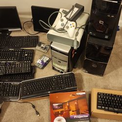 Lot of 4 computers and Monitors $20