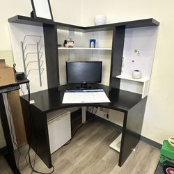 Corner office desk