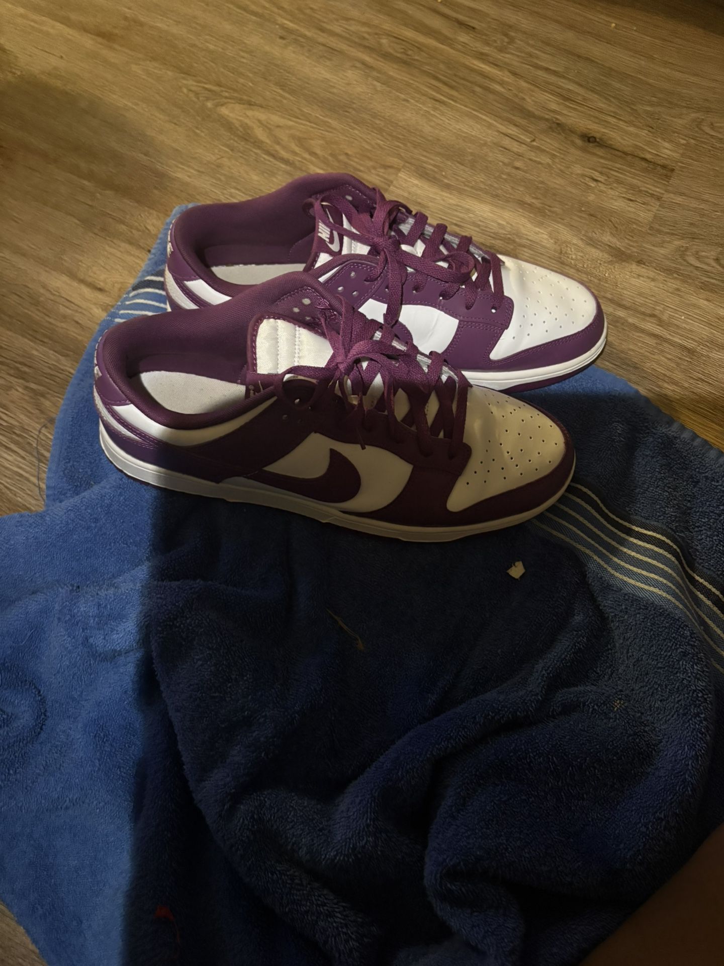 Multiple Pairs Of Nike Dunks