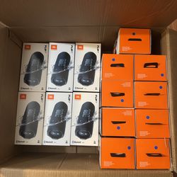 JBL Flip 7 Speakers
