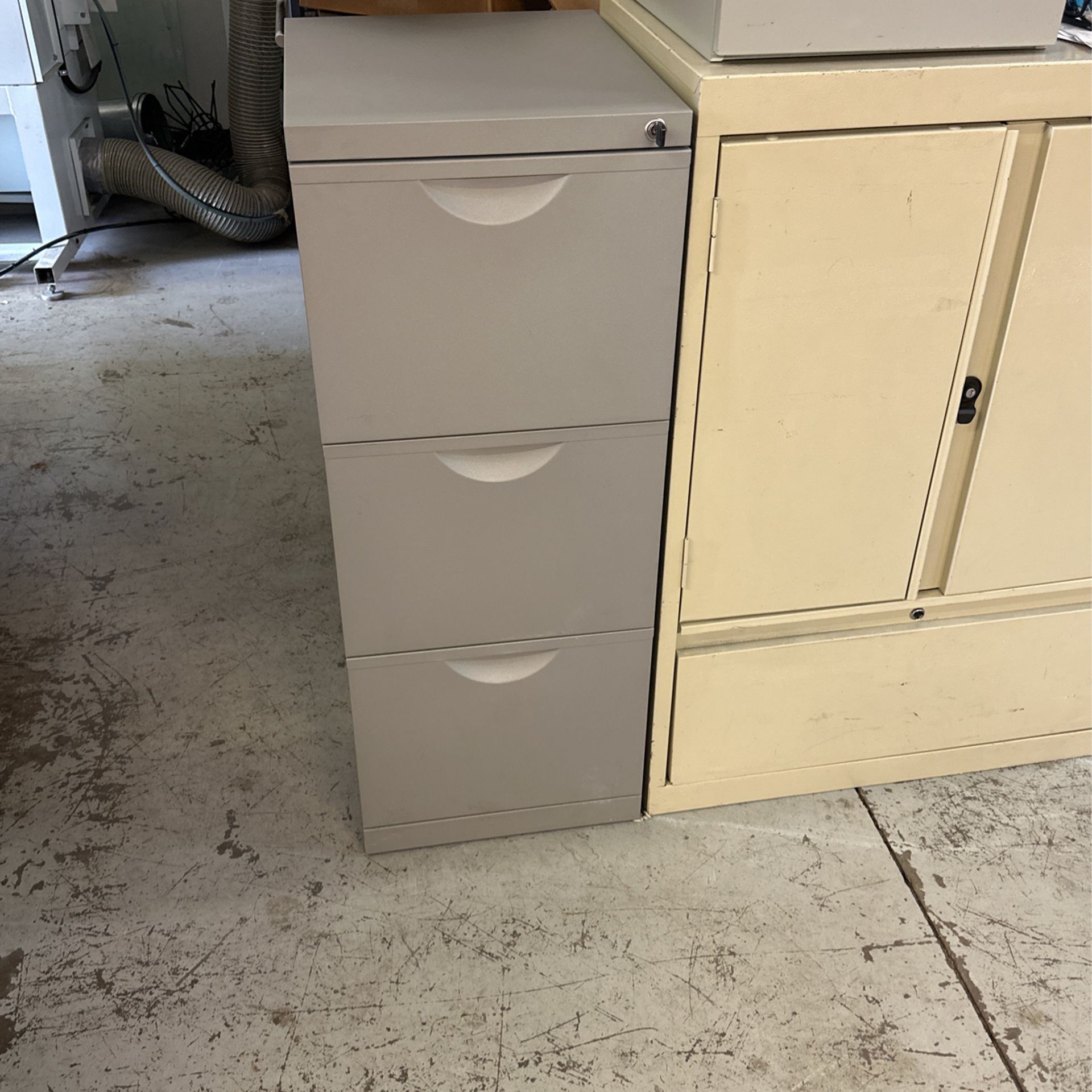 Gray 3 Door Filing Cabinet  W Key