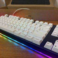 Drop CTRL High Profile – GMK Hennessy Keycaps + Holy Panda X Switches