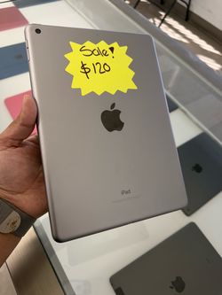iPad 6th gen 32gb