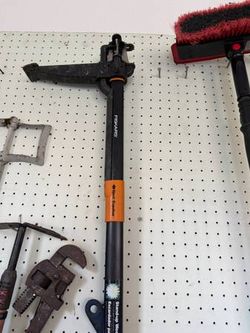 Fiskars extendable loppers