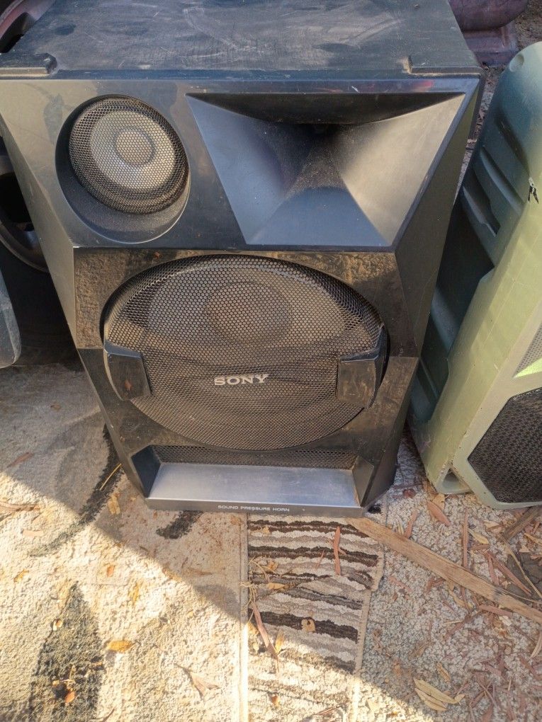 Home Audio Sistem Sony Shake 33