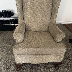 Chair/ Seat/ Sofa