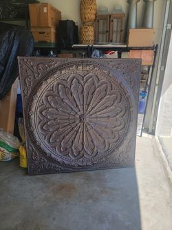 Wall medallion  $40
