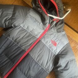 2t North face Reversible Jacket