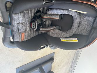 Car seat for sale