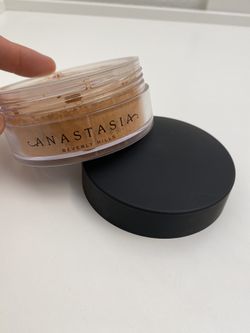 Anastasiabeverlyhills golden orange powder💕