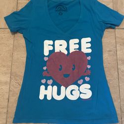 Whatevs Size Medium Blue “Free Hugs” V-neck Women’s T-Shirt