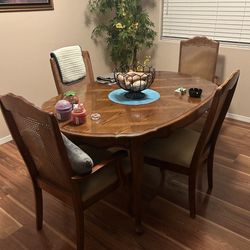Kitchen Table 