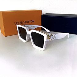 New  Square White Gold 