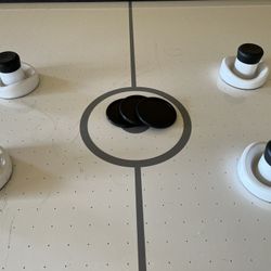 Air hockey Table 