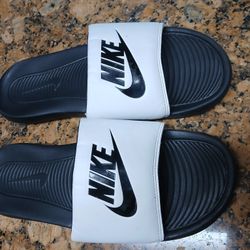 Sandalias Nike