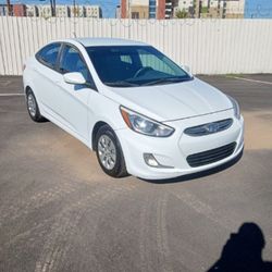 2016 Hyundai Accent