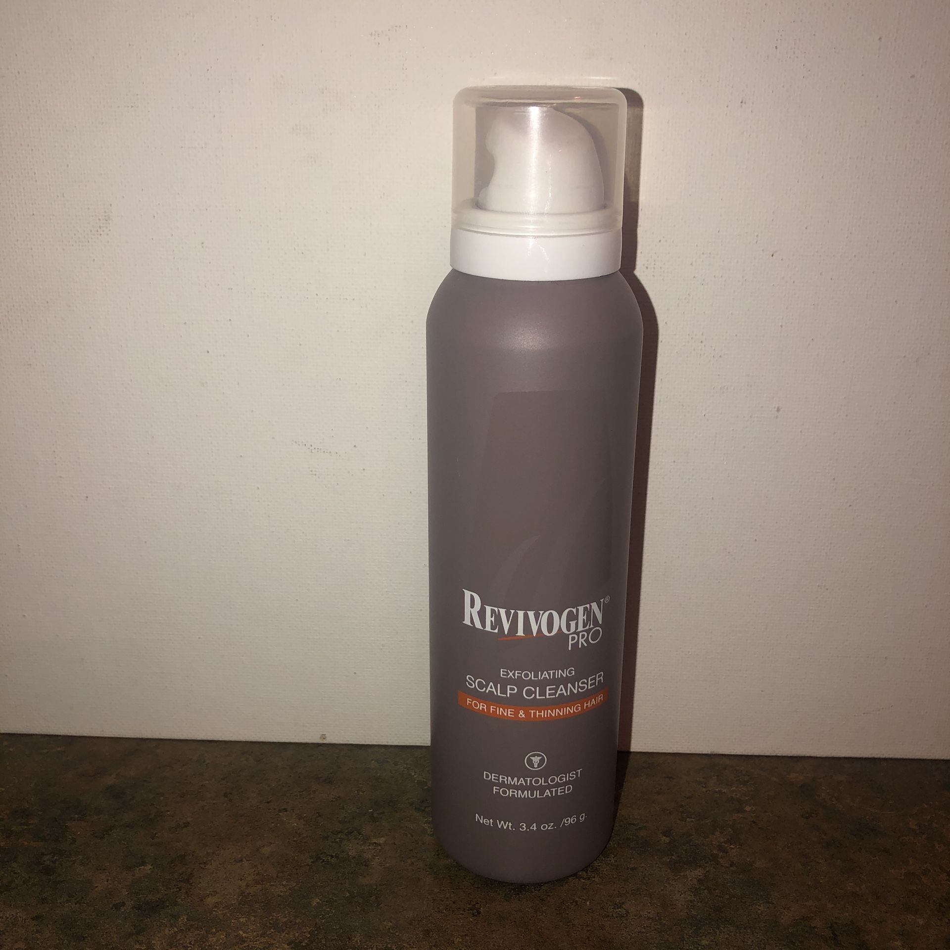Revivogen Pro Exfoliating Scalp Cleanser