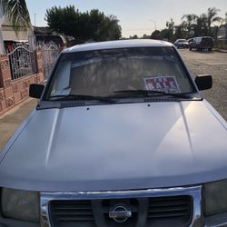 Nissan Frontier Truck