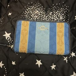Coach Wallets (READ DESCRIPTION) 