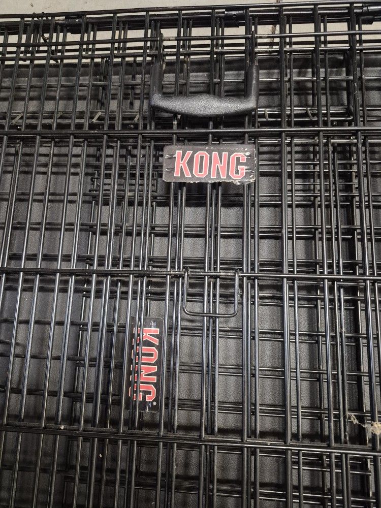Kong XL Dog Crate