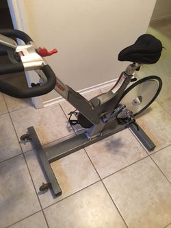 Keiser m3 with peloton app hot sale