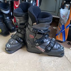 Ski Boots 
