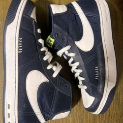 NIKE / Seattle SEAHAWKS ACC High Top Blazer Hybrid / Men’s 12 / Like New w/o Box !! / Navy Blue, White & Neon