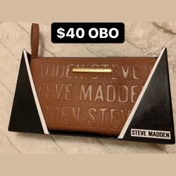 Purse/wristlet/clutch 