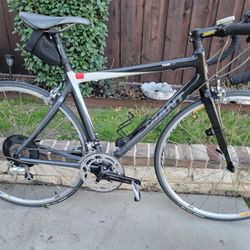 Giant Tcr C2 Road Bike