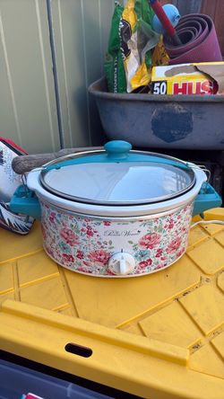 Slow cooker