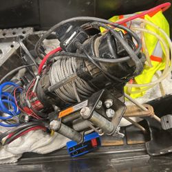 Open Road 4500 Winch With Remote 