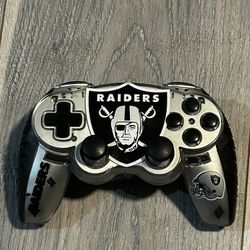 Mad Catz Raiders Wireless Controller NFL Oakland Raiders Untested