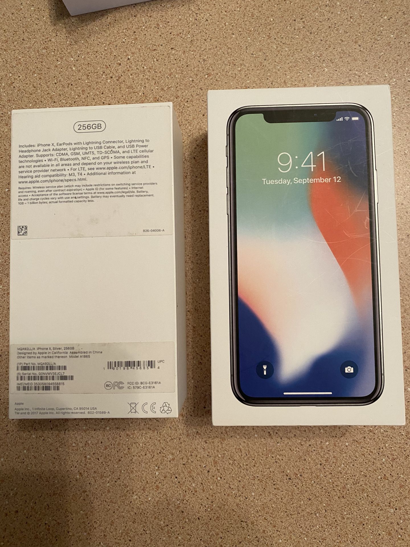 iPhone X – box only