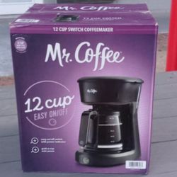 Mr Coffee Makes 12 Cups Pickup Between M-F 2:00-5:40 S-S 2:00-4:40 Rainbow/Charleston Cash Only Read Description 