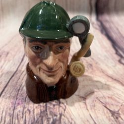 VTG ROYAL DOULTON MINI MUG 2.75” THE SLEUTH D6639