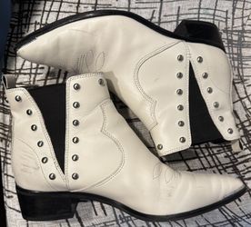 Marc Fisher LTD Yente Chelsea Boot (Women) | Size 8.5 (White Leather & Studs)