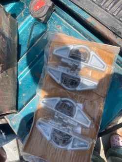 Toyota Tundra bed cleats