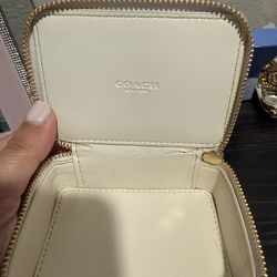 Coach coin wallet