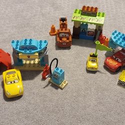 3 sets of Lightning Mcqueen Duplo 