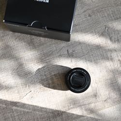 Fujifilm 27mm f2.8 WR - Like New Condition 
