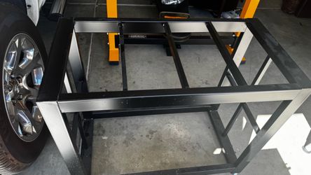 Fish Tank Stand and Tools